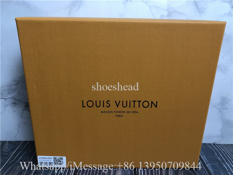 Original Louis Vuitton Pochette Voyage Taiga Leather Bag M30450