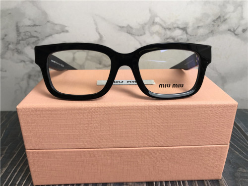 Miu Miu Sunglasses 02