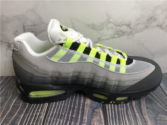 Nike Air Max 95 OG Neon
