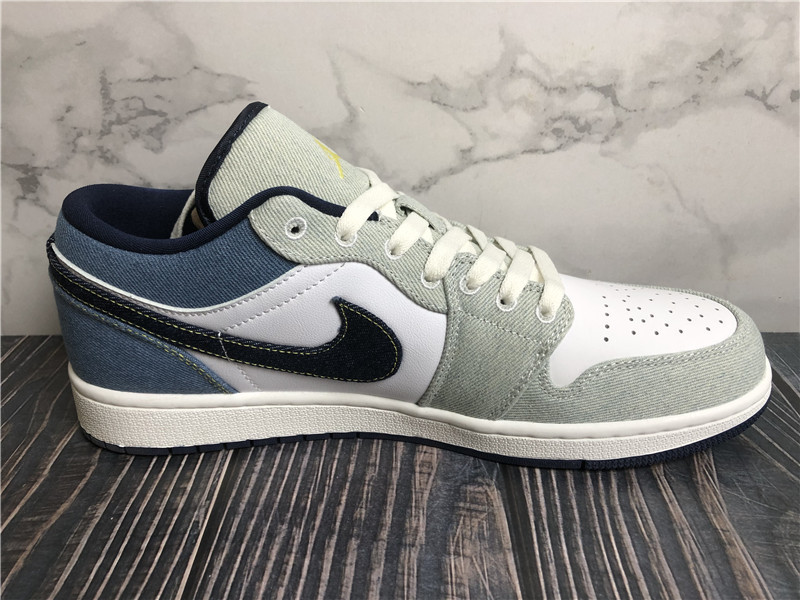 Air Jordan 1 low SE Denim Star Blue