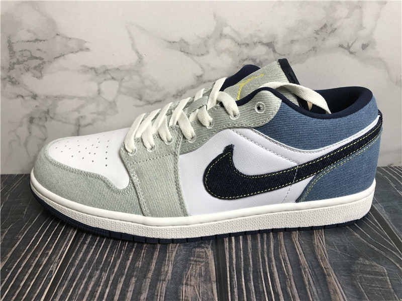Air Jordan 1 low SE Denim Star Blue