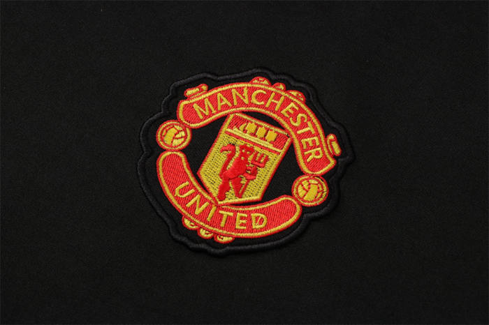 Manchester United Training Jersey 21/22 Black