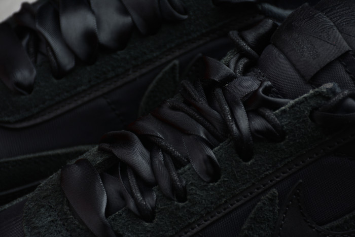 Nike LDWaffle Sacai Black/Black