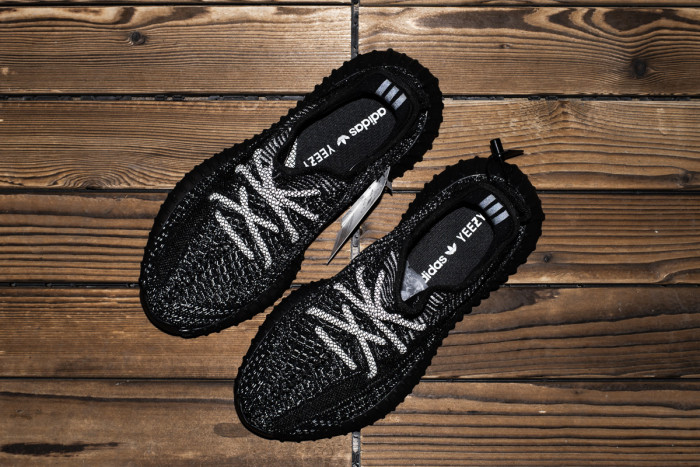 Yeezy Boost 350 V2“Black Static” Reflective EF2368