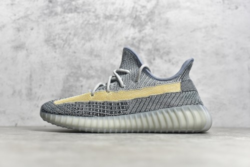 Yeezy Boost 350 v2 GY7657