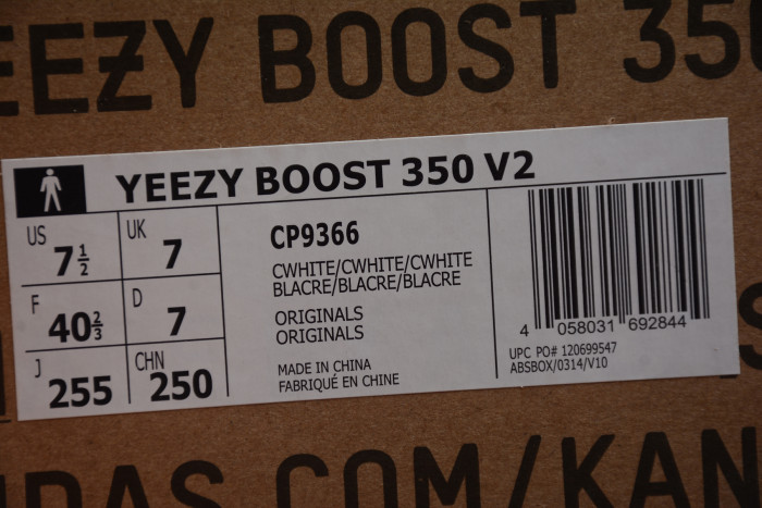 Yeezy 350 Boost V2 White CP9366