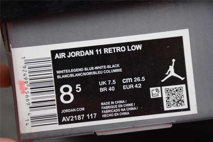 Air Jordan Retro 11 Low “Legend Blue”  AV2187-117