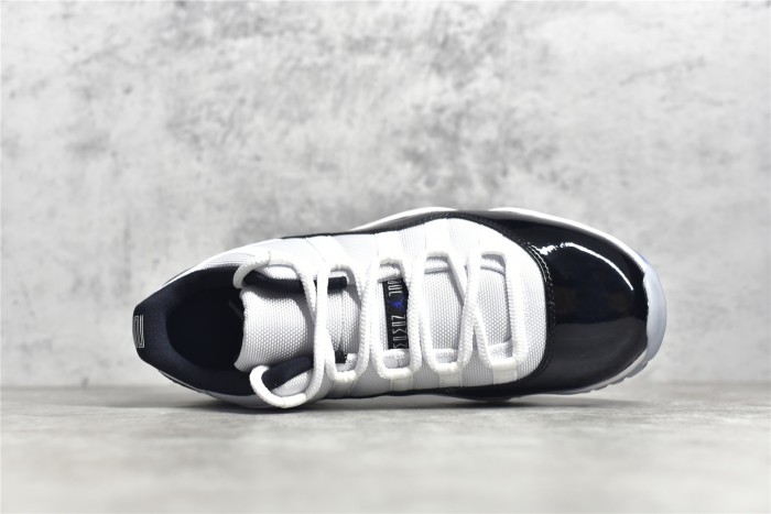 Air Jordan 11 Low “Concord” 528895-153