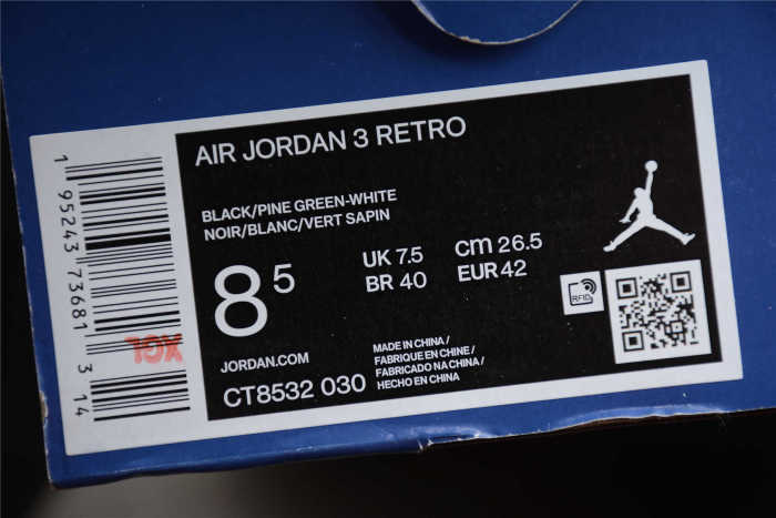 Air Jordan 3 ’Pine Green’  CT8532-030