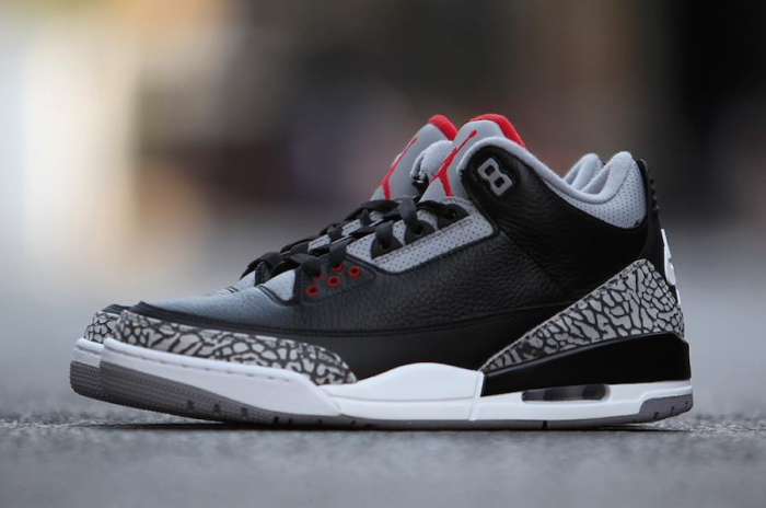 Air Jordan 3 OG “Black Cement” 854262-001