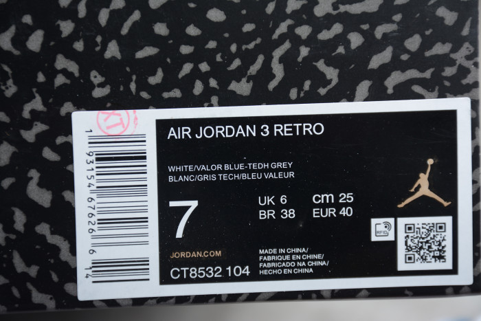 Air Jordan 3 “UNC” CT8532-104