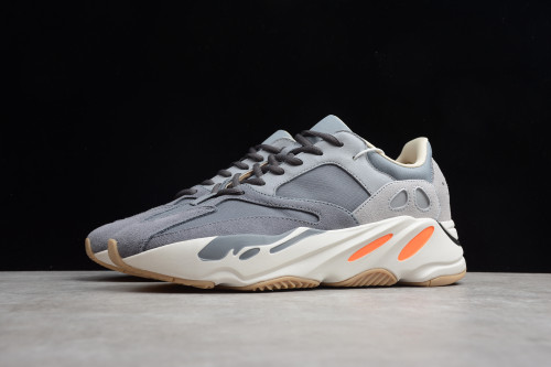 Yeezy Boost 700 Magnet FV9922