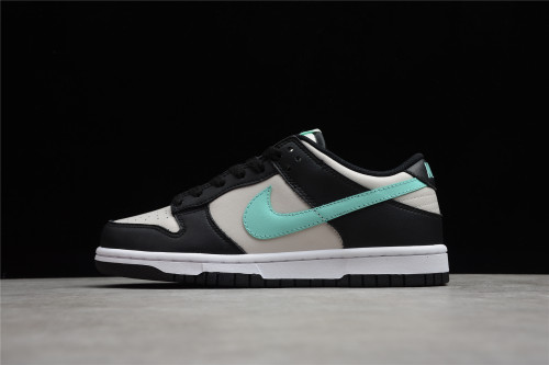 SB Dunk Low Black Green CW1590-003