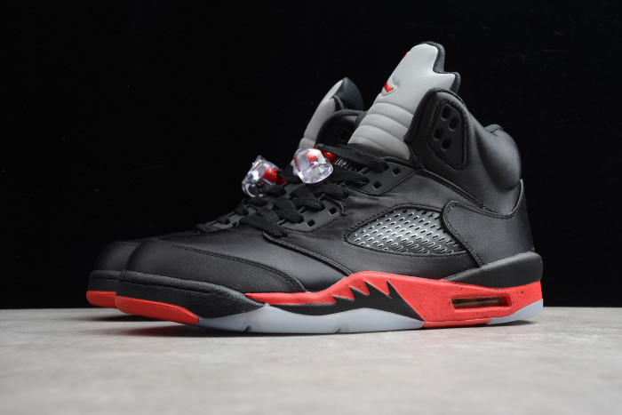 Air Jordan 5 Retro “Satin Bred”136027-006