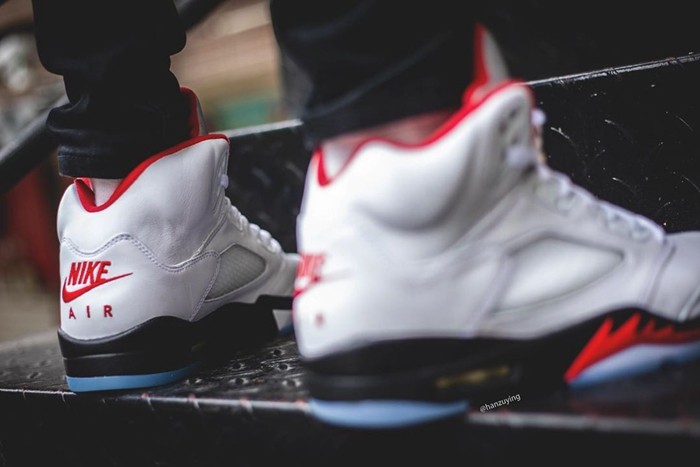 Air Jordan 5 “Fire Red” DA1911-102