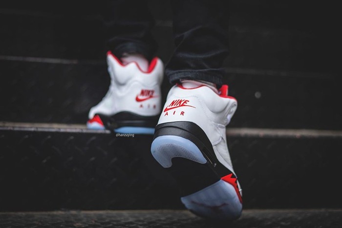 Air Jordan 5 “Fire Red” DA1911-102