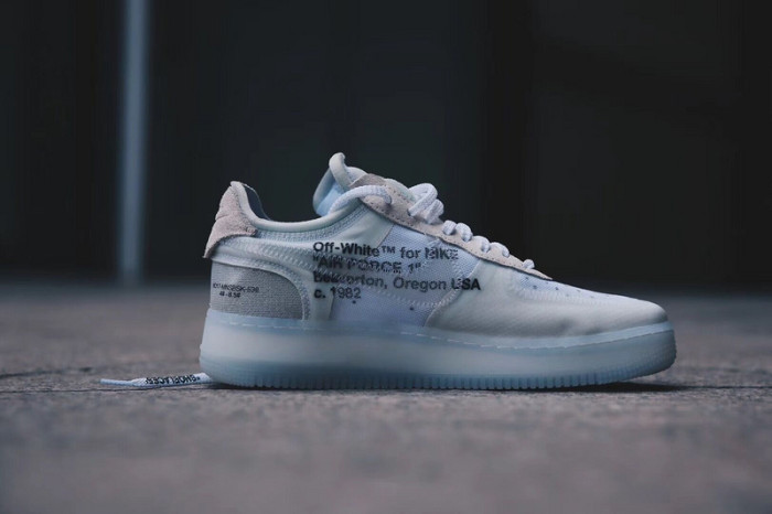 Off White x Air Force 1 Virgil Low White with Zip-Tie A04606-100