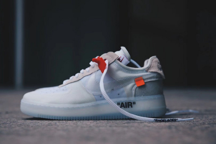 Off White x Air Force 1 Virgil Low White with Zip-Tie A04606-100