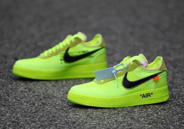 Off-White x Air Force 1 Low “Volt” 2.0 with Zip-Tie AO4606-700