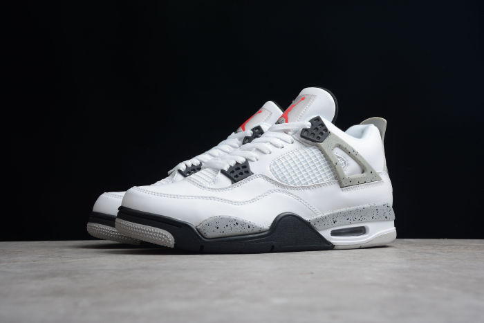 Air Jordan 4 SE “University Blue” 840606-192