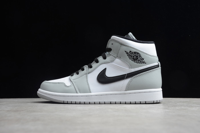 Air Jordan 1 Mid 'Smoke Grey' 554724-092