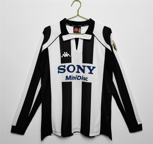 Juventus Home Long Sleeve Retro Jersey 1997/98