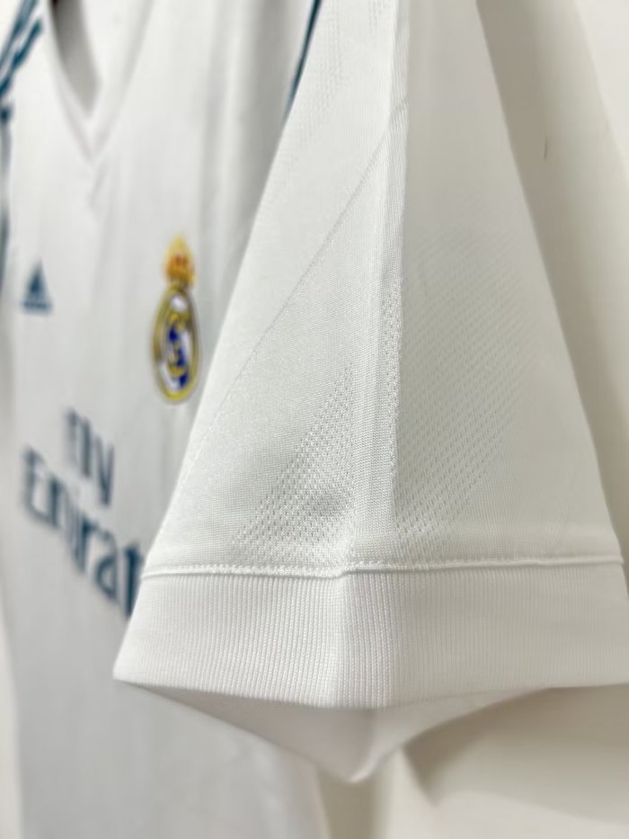 Real Madrid Home  Retro Jersey 17/18