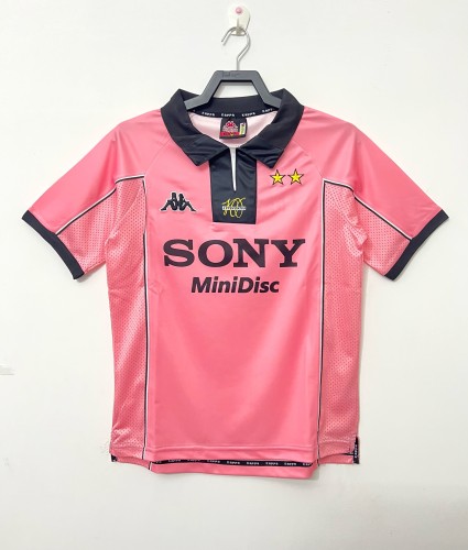 Juventus Away Retro Jersey 1997/98