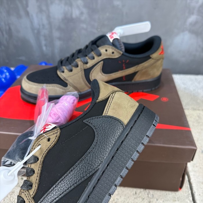 Travis Scott x Air Jordan 1 Low Black Brown