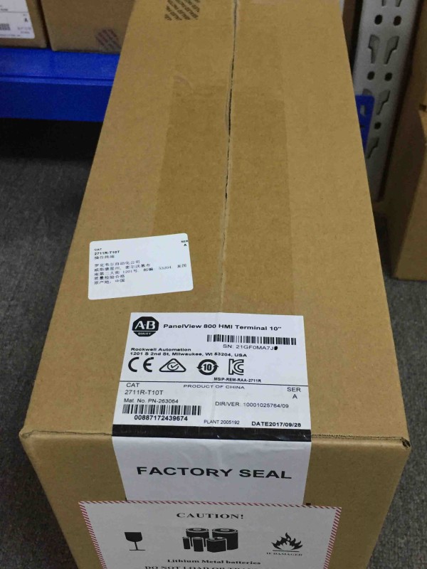 New sealed Allen Bradley 2711R-T10T PanelView 800 HMI Color Terminal 10.4-inch
