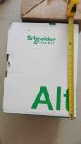 New sealed 140XBP00600 Schneider Modicon plc - racks backplanes - 6 slots