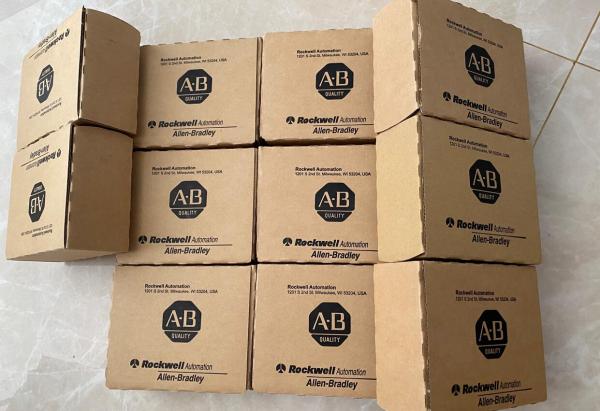 New sealed Allen-Bradley 2080-LC50-24AWB Micro850 Controller, 14 AC In, 10 Relay Out