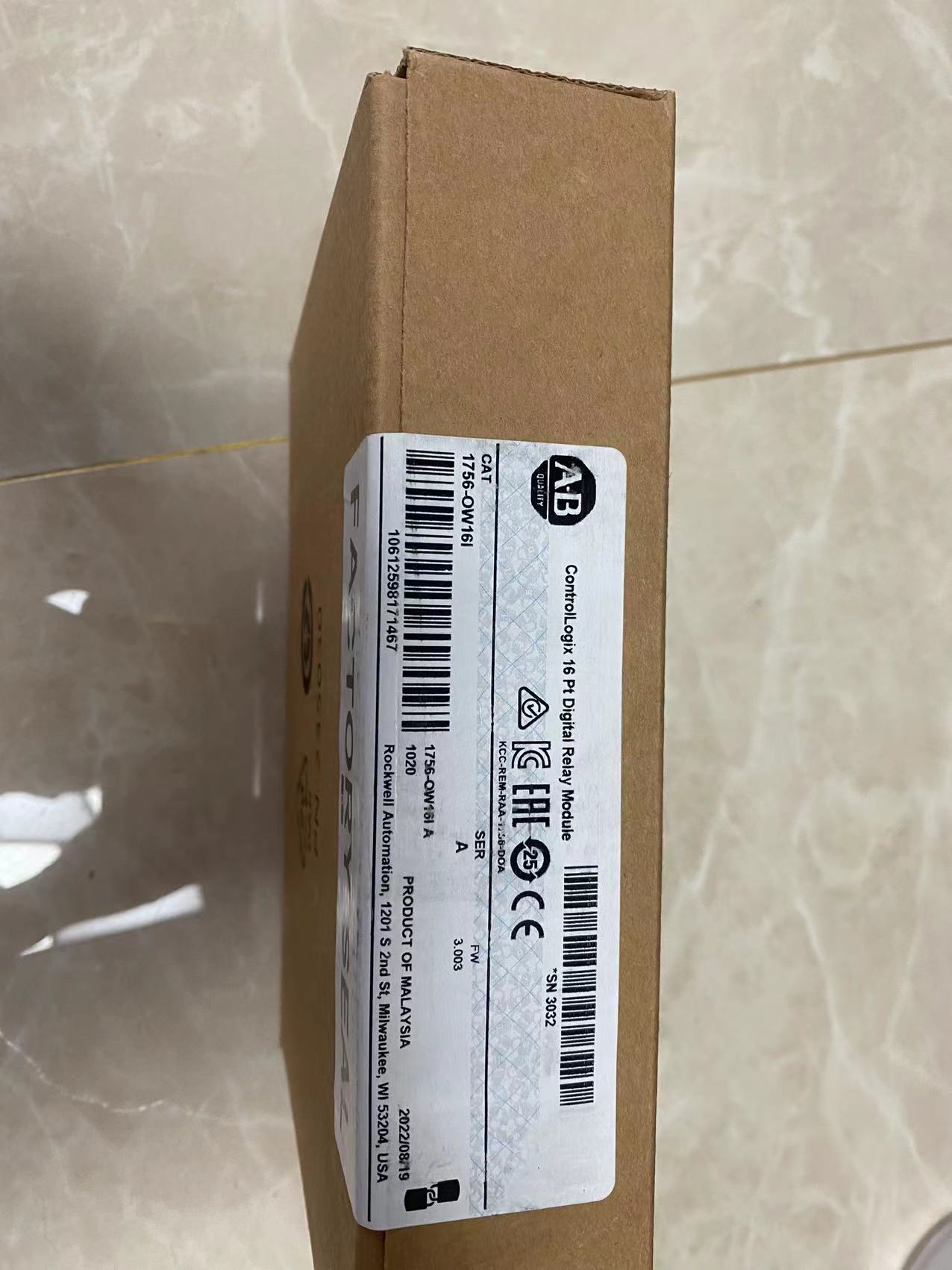 US$ 324.03 - New sealed Allen Bradley 1756-OW16I ControlLogix