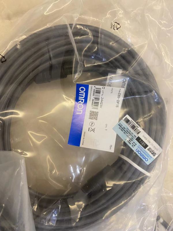 original new  E69-DF15  Omron Encoders 15 METER ENC. EXTENS ION CABLE