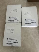 New sealed Allen Bradley 5094-STB-QTY5 5094 Shield RTB Screw - Pack of 5