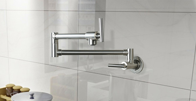 The Bathroom Faucet Is Divided Into A Bathtub Faucet And A Shower
