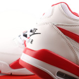 Classic Basketball Shoes 819665