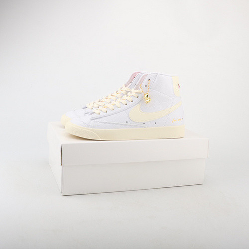 Blazer MID‘77 VNTG CW6421