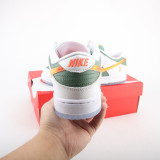Dunk Low DN2489