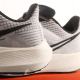 Mesh running shoes DH4071