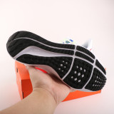 39 Jogging shoes DQ7885