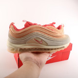 Classic Sneaker DM8943