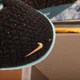 LeBron 18 DB7644