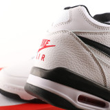 Classic Basketball Shoes FD9928