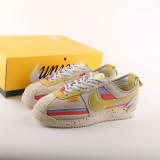 Classic Sneaker DR1413