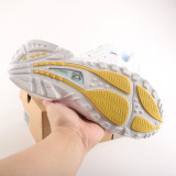 Vintage air cushioning jogging shoes DH4692