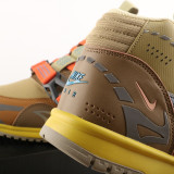 Classic Basketball Shoes DH7338