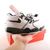 Classic Basketball Shoes CJ5390