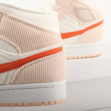 Women Air 1 Mid DA8009