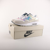 Classic Sneaker DQ9326